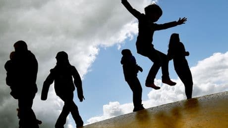UNICEF-Studie: Kinder in Deutschland abgehängt – so lässt sich der Abwärtstrend stoppen