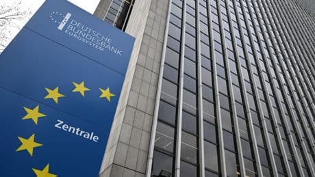 Rente: Rentenversicherung rutscht tiefer ins Minus –Bundesbank warnt