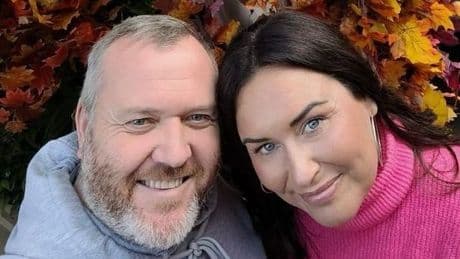 Mum's scary symptom turns out to be terminal - then partner gets horror news