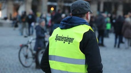 Dresden: "Vertrauen endgültig verloren" – Polizist verliert Beamtenstatus