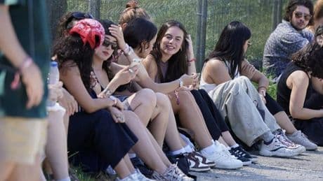 Arranca con más de una hora de retraso el Bilbao BBK Live: «Nos ha tocado la lotería de los festivales»