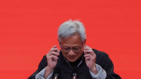 China le hace 'un Huawei' a Trump: pide a sus empresas no comprar 'chips' de Nvidia