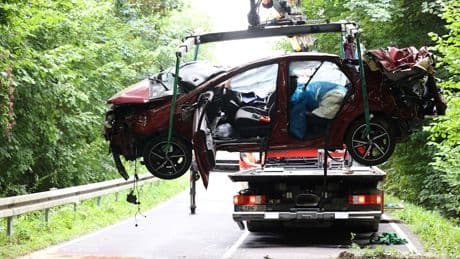 Vier Jugendliche sterben bei Unfall - Sie waren seit der Kindheit Freunde