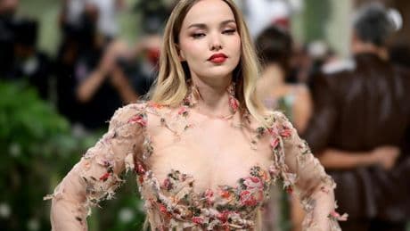 Dove Cameron Wants To Be Drawn Like ‘French Girls’ On New Single