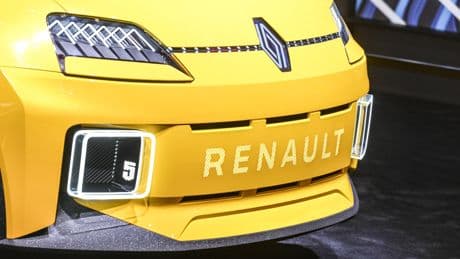 Le nouveau patron de Renault rebat les cartes de sa direction