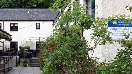Nurse suspended over “horrific” forced covid injection of vulnerable woman in care home