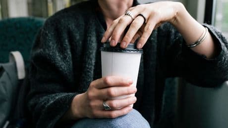 In immer mehr Städten! - Kaffee-to-Go soll noch teurer werden
