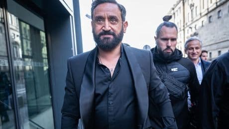 « Guantánamo à la française », coupes budgétaires… Cyril Hanouna, le bouffon de la télévision, ne sera pas candidat à l’Élysée