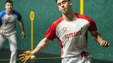 Zubizarreta presenta su candidatura a las semifinales del Torneo Biharko Izarrak