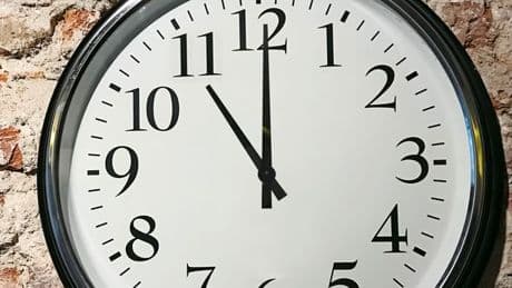 Met Office urgently asks UK households to follow 11am 'rule' this week