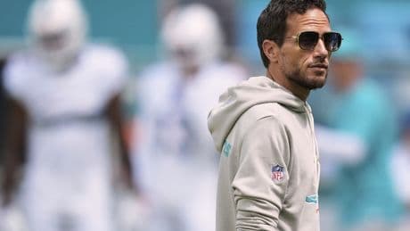 How Dolphins players are reacting to the calls for Mike McDaniel to be fired