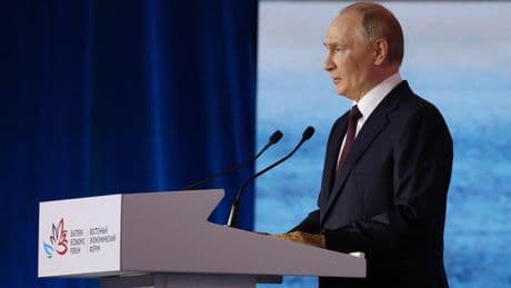 Foreign troops deployed to Ukraine before any peace deal would be ‘legitimate targets’, Putin warns