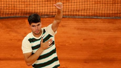 Alcaraz pide perdón al público de Roland Garros tras arrollar a Paul: “Sé que a la gente le gustaría estar más tiempo viendo tenis”