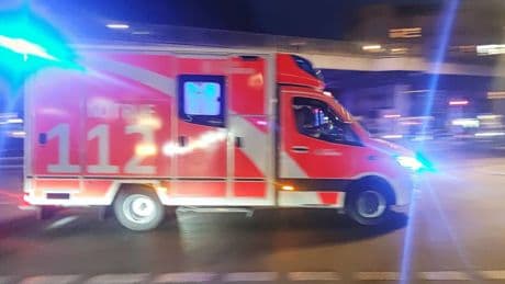 Berlin: Autofahrerin stirbt nach medizinischem Notfall am Steuer