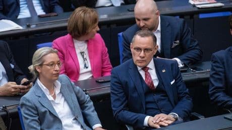 "Gesichert rechtsextrem": AfD reicht Klage gegen Verfassungsschutz ein