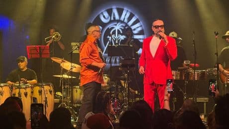 El Apolo se rinde a la música cubana