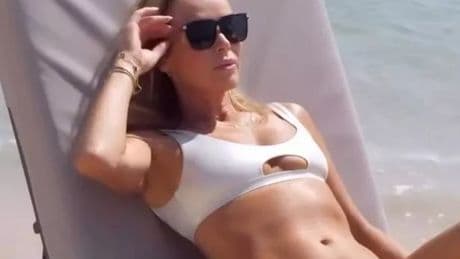Amanda Holden shows off her toned figure as she twins with lookalike daughter in Greece