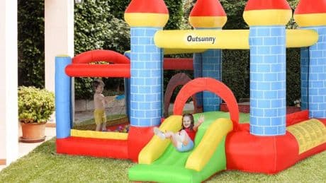 Castillos hinchables de todos tamaños para casa