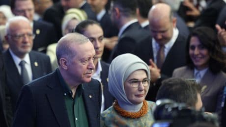 Emine Erdoğan: Birlik, dirlik ve kardeşlik içinde nice güçlü yarınlara ulaşmak dileğiyle