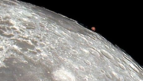 Mars Meets The Moon As ‘Space Clouds’ Gather: June’s Night Sky