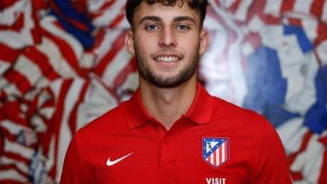 El Atlético ficha a Javi Aznar, lateral de la cantera del Villarreal