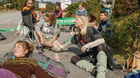 Klimaaktivisten um Greta Thunberg blockieren Raffinerie in Norwegen