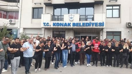 Konak Belediyesi işçilerinin grevi ikinci gününde