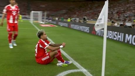 Jubel für verstorbenen Diogo Jota – So emotional feiert Luis Diaz sein erstes Bayern-Tor