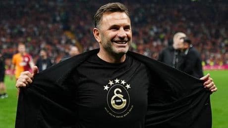 Okan Buruk'tan Muslera ve Mertens'e duygusal veda!
