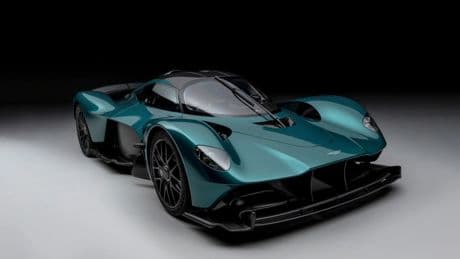 Se compra un Aston Martin de 3 millones y acaba denunciando a la empresa por el motivo más surrealista: no oye a las ambulancias con el ruido del motor