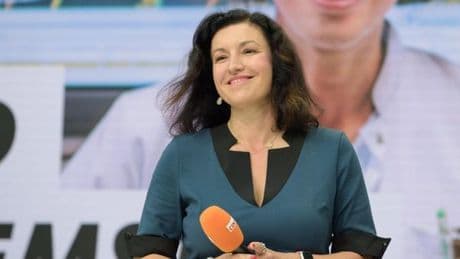Dorothee Bär: Gehalt, Kinder, Ehemann – Infos im Steckbrief