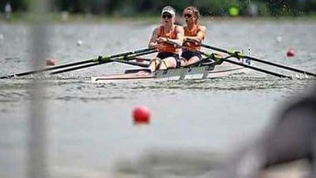 Europese titel voor roeisters Tessa Dullemans en Roos de Jong in dubbeltwee, ook vierzonder pakt EK-goud