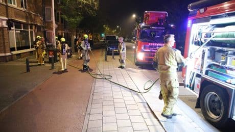 Zwaargewonde bij woningbrand in Den Haag