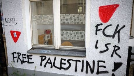 Terrorismus und Antisemitismus | Verschärfung der Paragrafen 129 a und b: Willkür, kein Recht