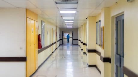 La mortalité à un niveau historiquement bas en France, les cancers et maladies circulatoires premières causes de décès