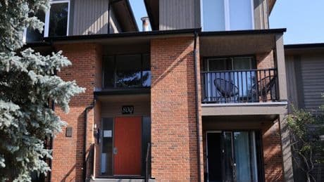 Man charged with tunnelling into neighbour's apartment wishes to represent himself
