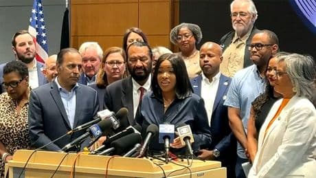Party of 'crazies': Dems comply with outrageous redistricting stunts due to primary threats, state rep says