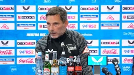 Es geht um Paul Seguin - Hertha-Trainer stichelt gegen Schalke