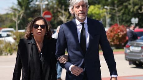 Amigos y familiares dan su último adiós a Alfonso de Borbón y Escasany