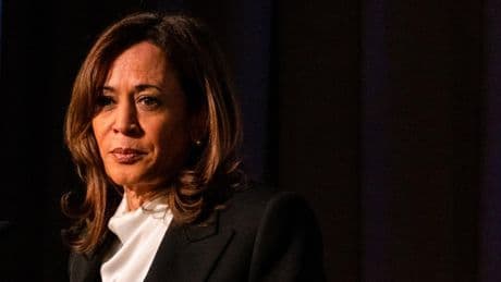 Harris reaparece aprovechando los 100 días de Trump y pide a los demócratas que reaccionen