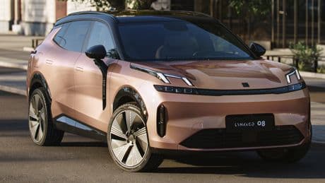 Lynk & Co 08, al volante del Suv ibrido plug-in con oltre 1.100 km di autonomia