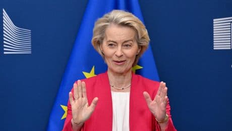 Von der Leyen pide a Trump respetar los plazos de las negociaciones comerciales