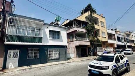 Mersin'de korkunç olay! Anne ile kızı başlarından vurularak öldürüldü