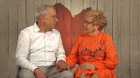 Dos solteros de 80 años se enamoran en &#039;First Dates&#039;: &quot;Nos vamos a pasar la noche por ahí...&quot;