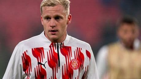 Donny van de Beek points the finger over Man Utd struggles after exit