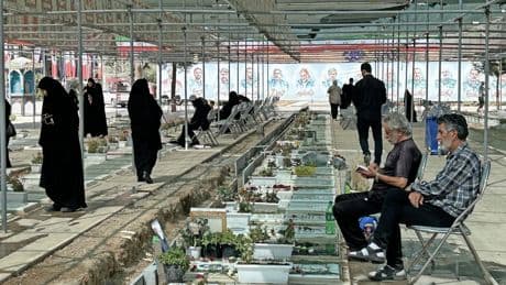 Zivile Opfer in Iran: Dann kam der Krieg in ihr Leben