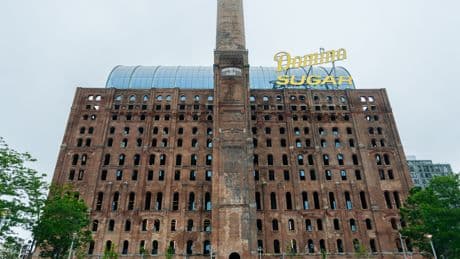 Refinery at Domino filling up –despite not be able to lease out building to single tenant