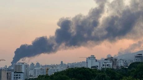 Explosionen während Live-Sendung – Israel greift Staatssender in Teheran an