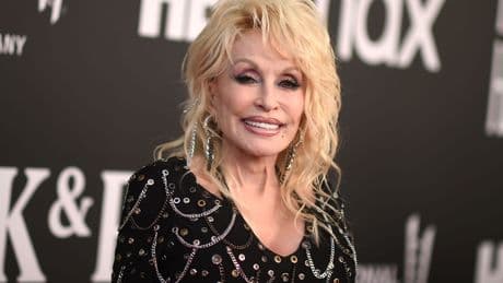 Leute: Dolly Parton nach Tod von Ehemann: Arbeit war ein Segen