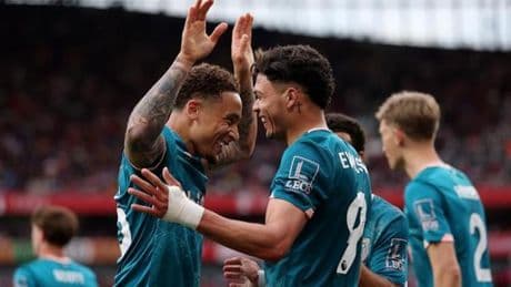 Arsenal, evinde Bournemouth'a kaybetti!